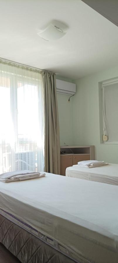 Swan Bay Complex Apartamento Chernomorets Exterior foto