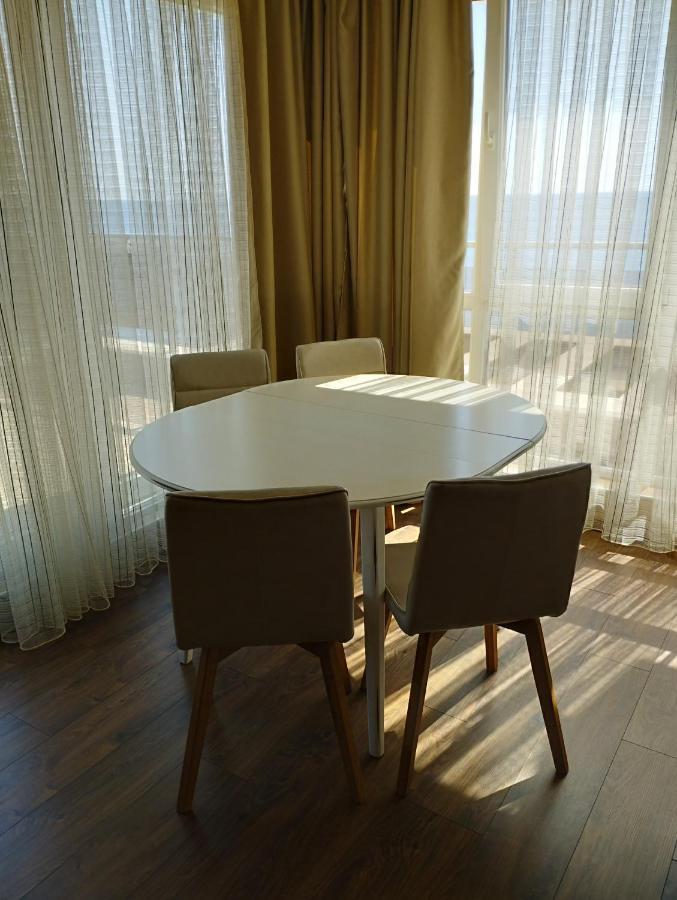 Swan Bay Complex Apartamento Chernomorets Exterior foto